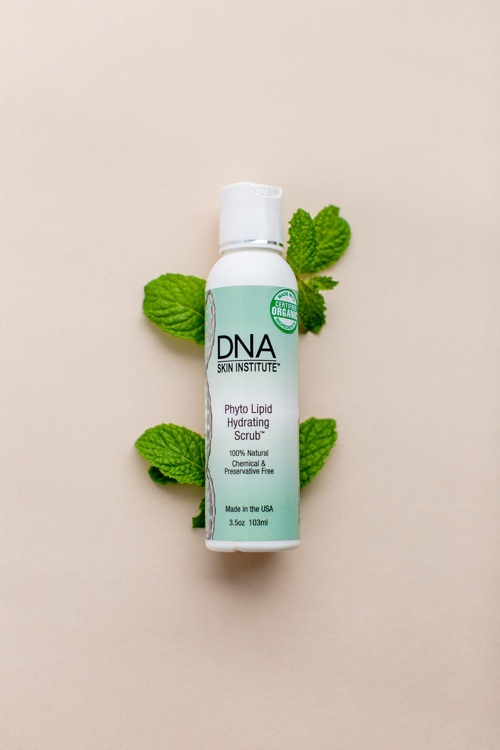 All natural jojoba beads exfoliate without harming healthy cells for an invigorating skin treatment. This unique formula helps dissolve dirt and grime leaving the skin soft, smooth, supple, and stimulated.