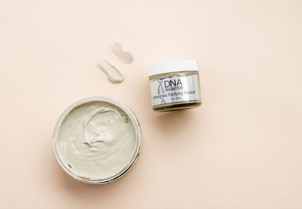 This moisturizing masque has the special ability to lift and firm the skin without any drying or chaffing. Its therapeutic ingredients penetrate and stimulate sluggish sebaceous glands. It soothes and nourishes dry, dehydrated skin leaving it with a silky-soft feel and a radiant-youthful glow.